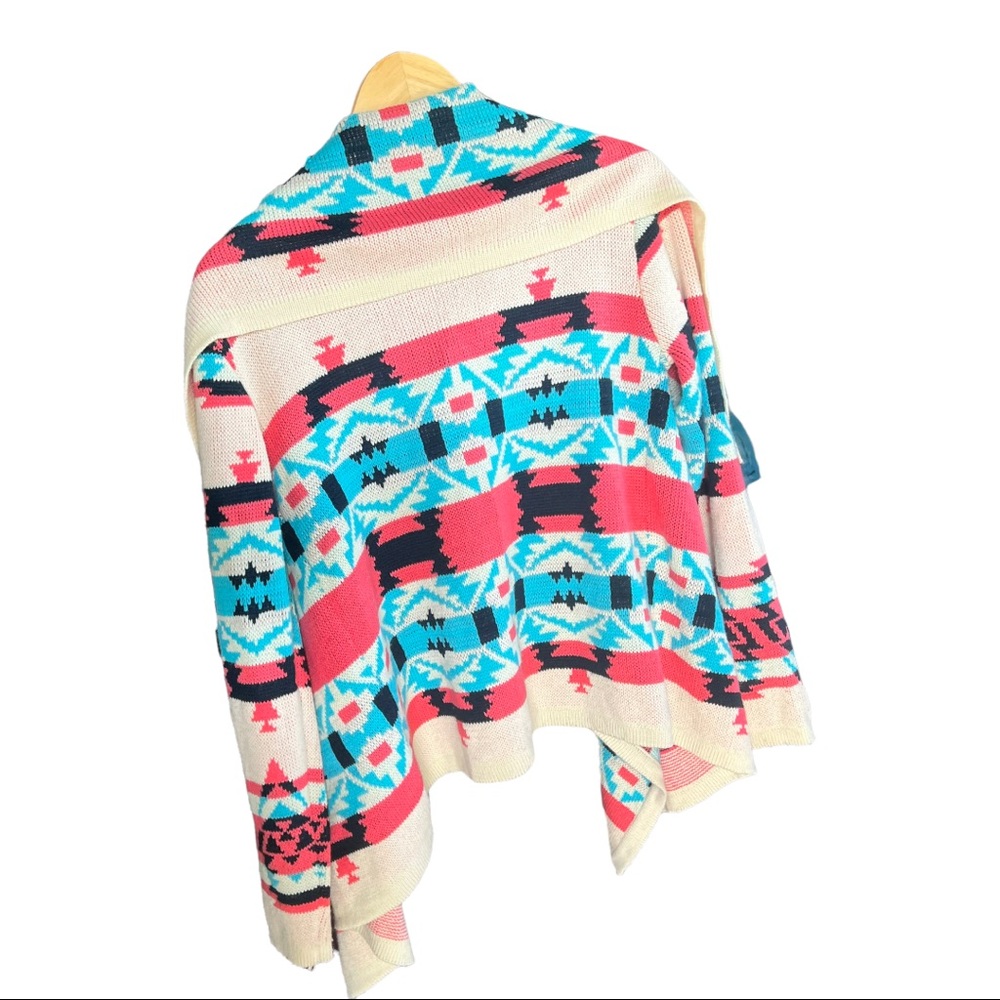 MOON COLLECTION Women's Size M MultiColored Aztec Boho Cardigan Sweater - Picture 4 of 9